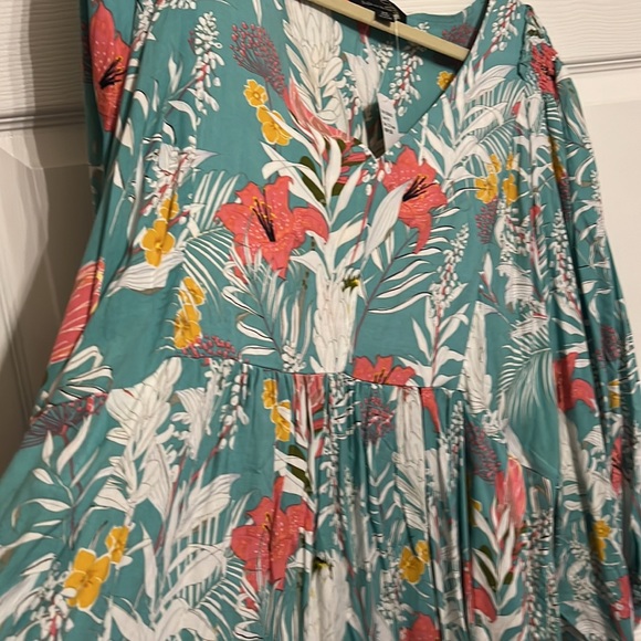 New Summer tropical dress 2X long sleeve rayon women’s dress Suzanne Betro NWT - Picture 5 of 10